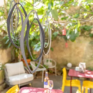 https://catherine-studios.aixenprovencehotels.org